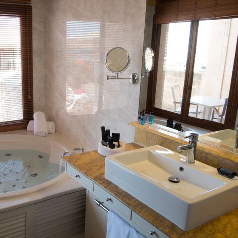 Chambre 2 personnes - Suite supérieure - Rooftop - Vue mer - Petit-déjeuner inclus