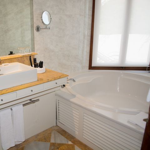 Chambre 2 personnes - Suite supérieure - Rooftop - Vue mer - Petit-déjeuner inclus