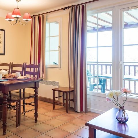 Appartement 8 personnes - 3 CHAMBRES - BALCON - RÉNOVÉ