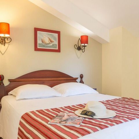Appartement 6 personnes - 1 chambre - 1 coin - Nuit - Terrasse ou balcon