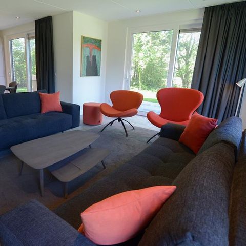 VILLA 9 personnes - la sphère déchaînée