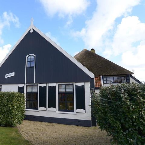 MAISON 6 personnes - Le cavalier d'or