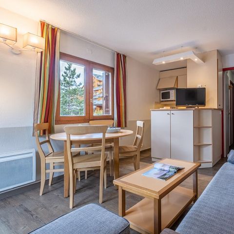 Studio 4 personnes - 1 coin - Nuit - Vue montagne