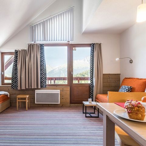 Appartement 7 personnes - 1 CHAMBRE + 1 COIN NUIT - BALCON - VUE MONTAGNE