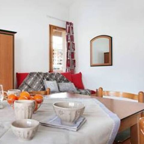 APPARTEMENT 8 personnes - St F.Longchamp Belle Vue