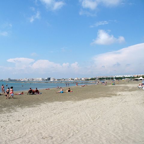 Residence Los Amigos - Camping Gard - Image N°3