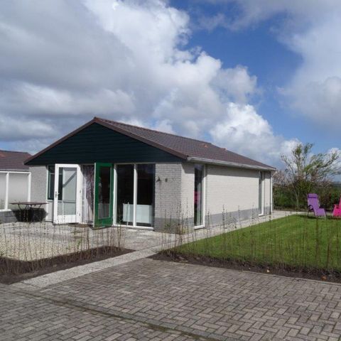 BUNGALOW 5 personnes - 009