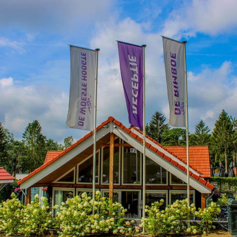 HÉBERGEMENT INSOLITE 4 personnes - Confort