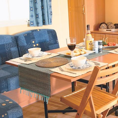 BUNGALOW 6 personnes - Mobil-home | Classic | 2 Ch. | 4/6 Pers. | Terrasse surélévée non couverte