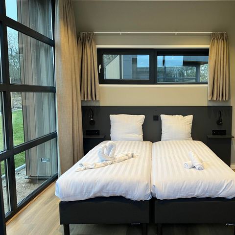 MAISON 10 personnes - L-cube sauna commuté 10