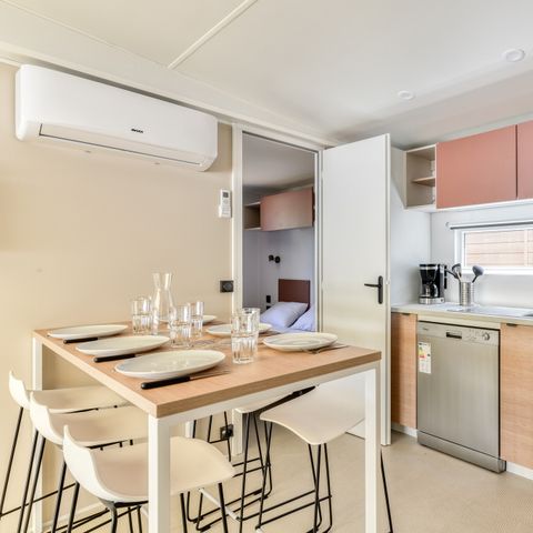 BUNGALOW 6 personnes - Mobil-home | Comfort XL | 3 Ch. | 6 Pers. | Terrasse surélevée | Clim. | TV