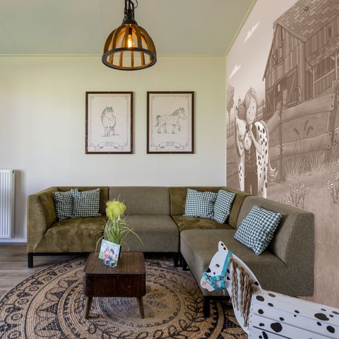 LODGE 6 personnes - Stip le Poney incl. lit d'enfant