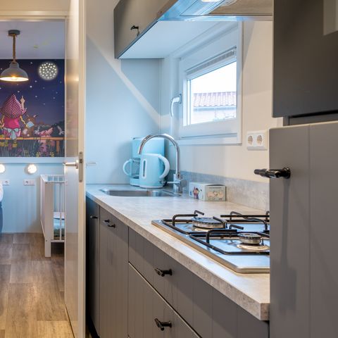 BUNGALOW 6 personnes - Maison de péniche Fien & Teun avec lit d'enfant