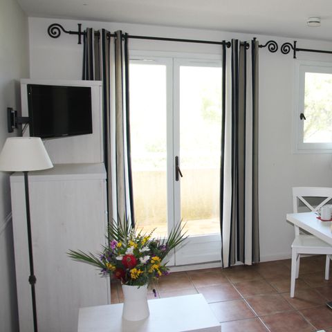 STUDIO 3 personnes - G/221_STUDIO 2/3 PERSONNES