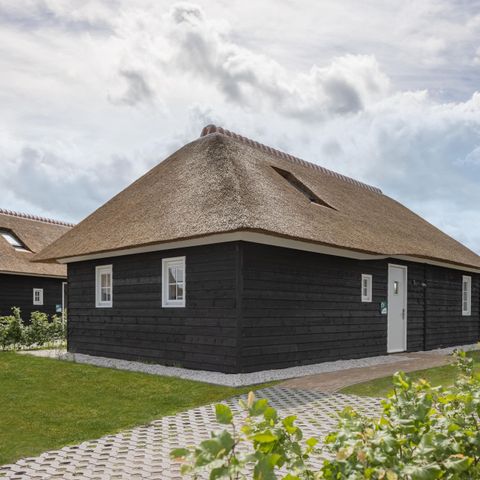 VILLA 6 personnes - 6A