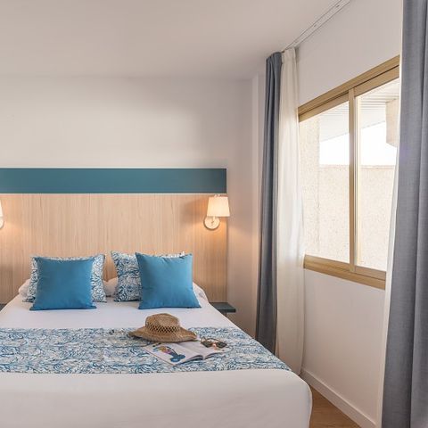 Chambre 2 personnes - Chambre d'hôtel standard C2