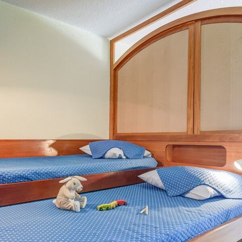Studio 4 personnes - 1 coin - Nuit - Vue port