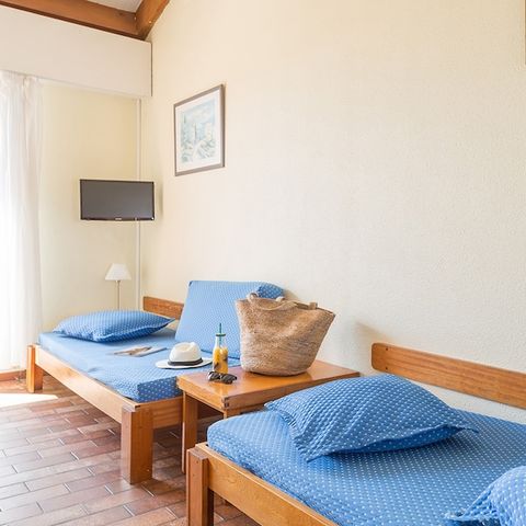 Appartement 6 personnes - 1 chambre - 1 coin - Nuit - Duplex
