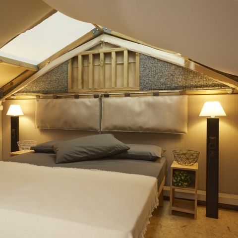 TENTE TOILE ET BOIS 6 personnes - Airlodge 2.0 Family Hot tub