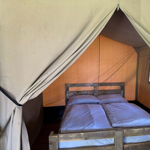 TENTE TOILE ET BOIS 4 personnes