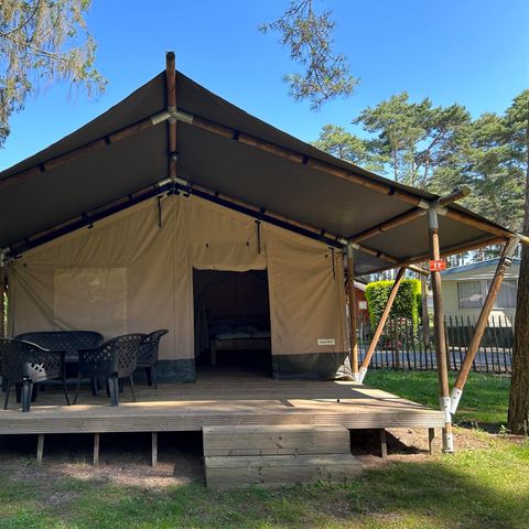 TENTE TOILE ET BOIS 4 personnes