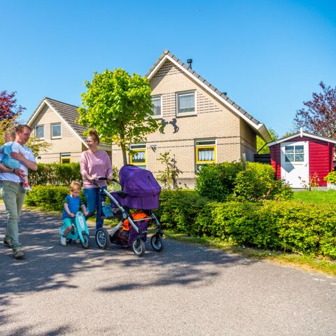 EuroParcs IJsselmeer - Camping Medemblik - Image N°3