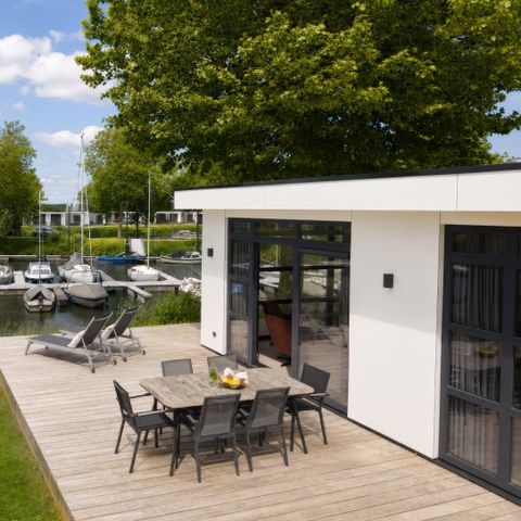 VILLA 6 personnes - Maritime - Au bord de l'eau