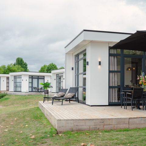 VILLA 6 personnes - Maritime - Au bord de l'eau