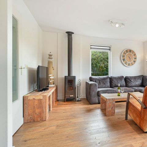 VILLA 6 personnes - 6D