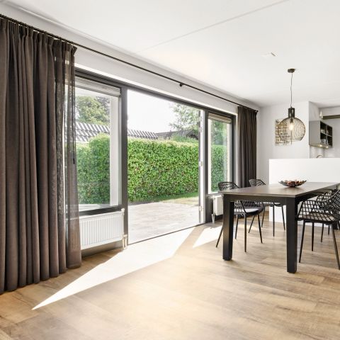 VILLA 4 personnes - 4B