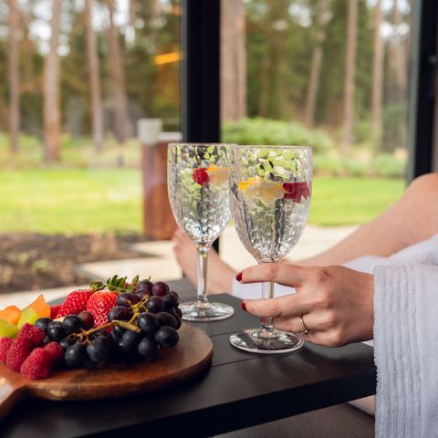 MAISON 2 personnes - Wellness Suite avec bain à remous, 2 saunas et lits de massage