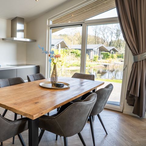 MAISON 6 personnes - Villa Waterzicht Luxe avec bain à remous