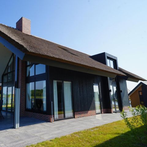 Hébergement pour groupe 10 personnes - Meervilla Miva 10