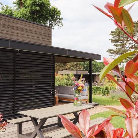 LODGE 4 personnes - Eau de luxe + bain à remous