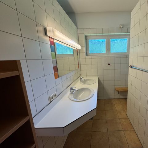 Emplacement - Sanitaires privés tout confort à proximité