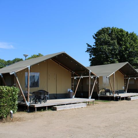 TENTE TOILE ET BOIS 6 personnes