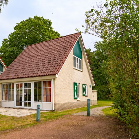 BUNGALOW 4 personnes - Confort avec deux salles de bains