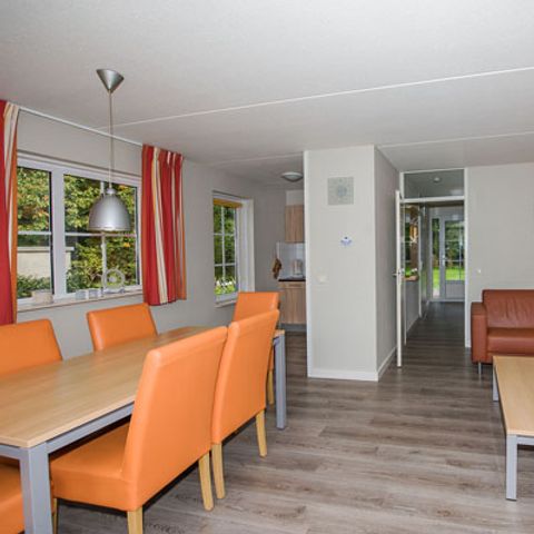 BUNGALOW 6 personnes - climatisé et accueillant pour les animaux