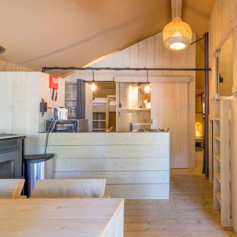 TENTE TOILE ET BOIS 6 personnes - 4-6ST