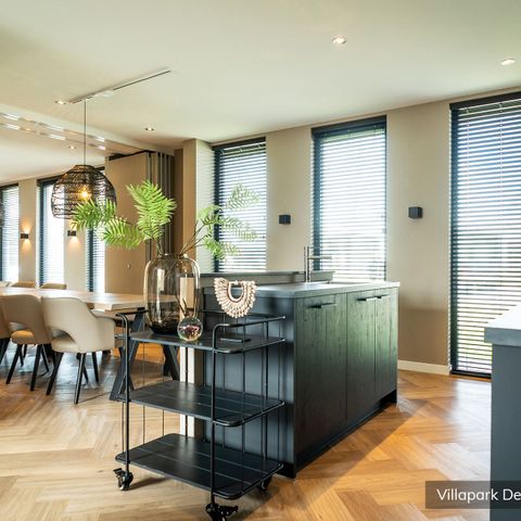 VILLA 12 personnes - Famille de luxe (1-12p)