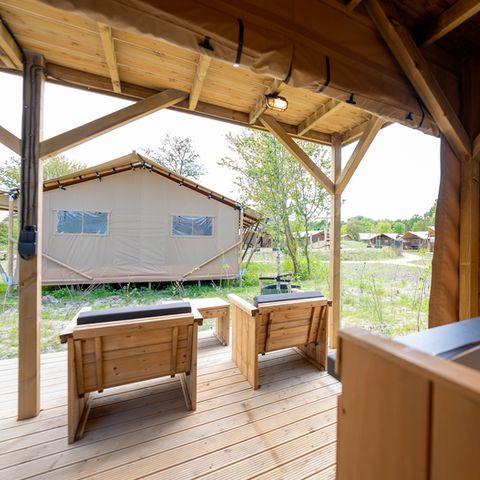 TENTE TOILE ET BOIS 2 personnes