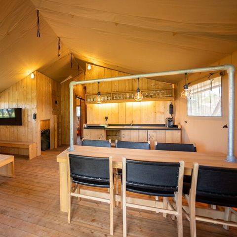 Tente en toile et en bois 8 personnes