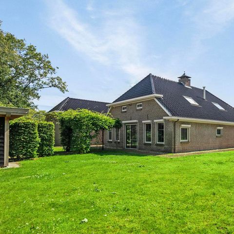 MAISON 9 personnes - Maison familiale 9 personnes avec jardin clos