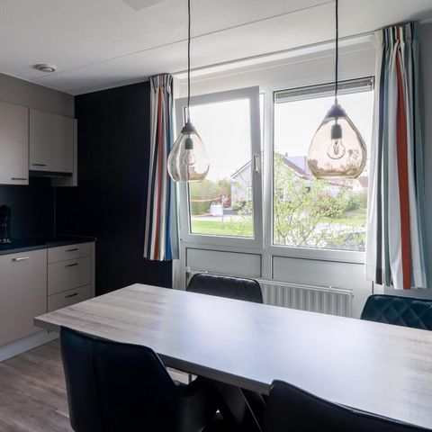 BUNGALOW 4 personnes - Interrupteur +