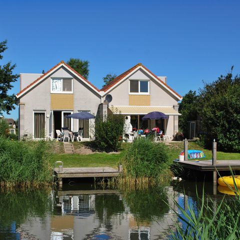 BUNGALOW 4 personnes - Interrupteur