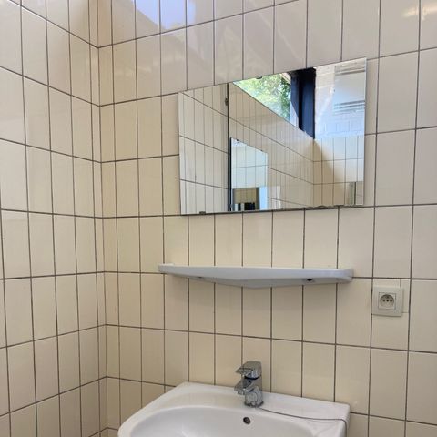 BUNGALOW 4 personnes - Cabane en rondins de base