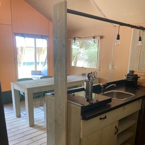 TENTE TOILE ET BOIS 6 personnes - Famille Glamping