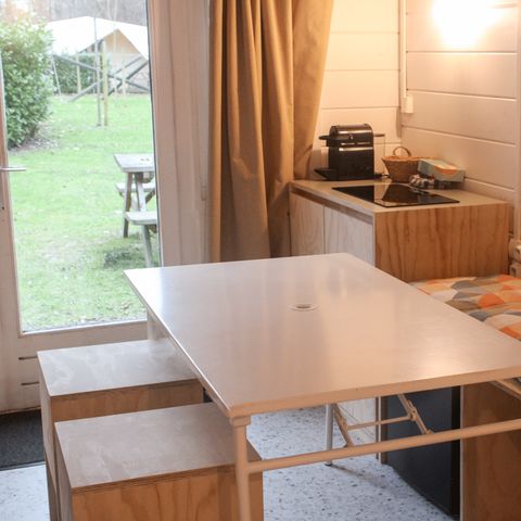 BUNGALOW 4 personnes - Rénovation d'une cabane en rondins de base