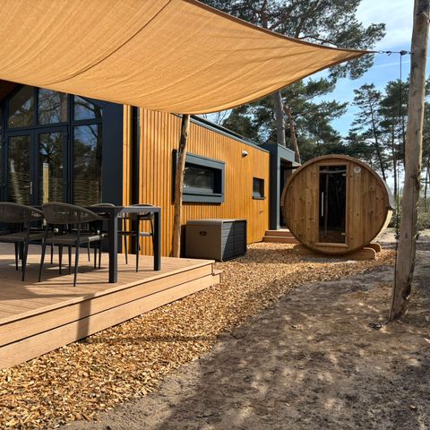 LODGE 4 personnes - Pavillon forestier avec bain à remous et sauna