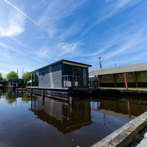 Waterhuisjes Heeg - Camping Südwest-Friesland - Image N°2
